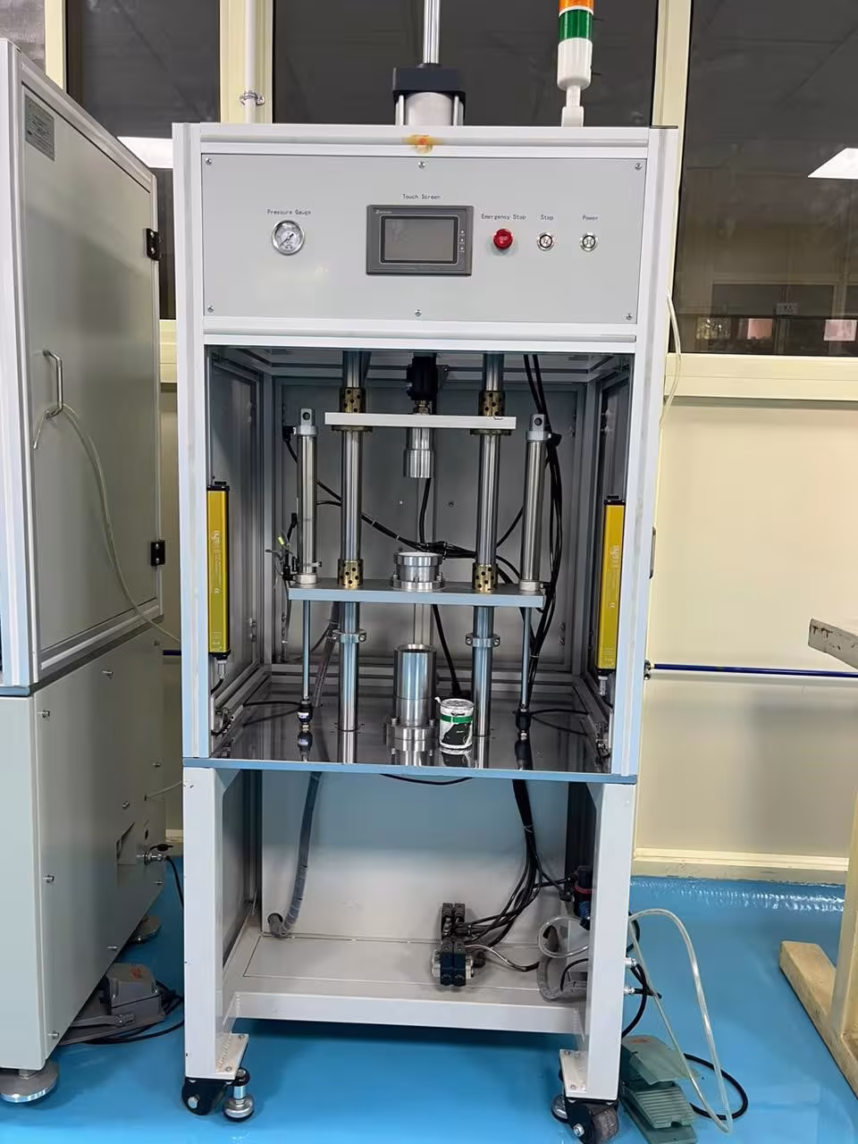 Feeding Machine